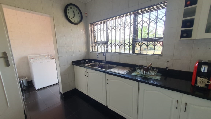 4 Bedroom Property for Sale in Lambton Gauteng