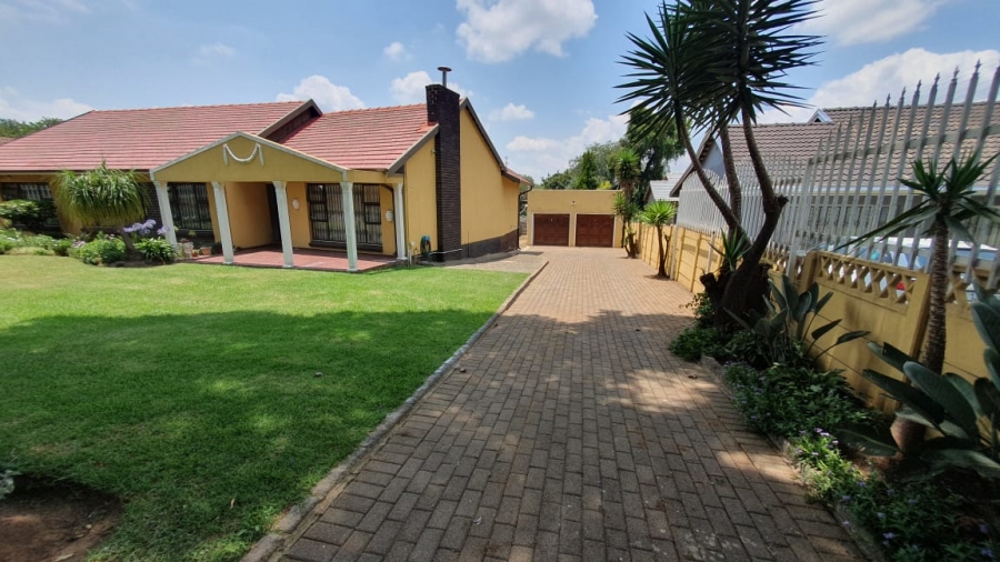4 Bedroom Property for Sale in Lambton Gauteng