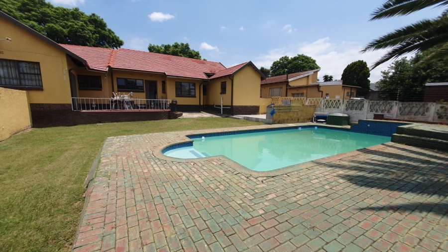 4 Bedroom Property for Sale in Lambton Gauteng