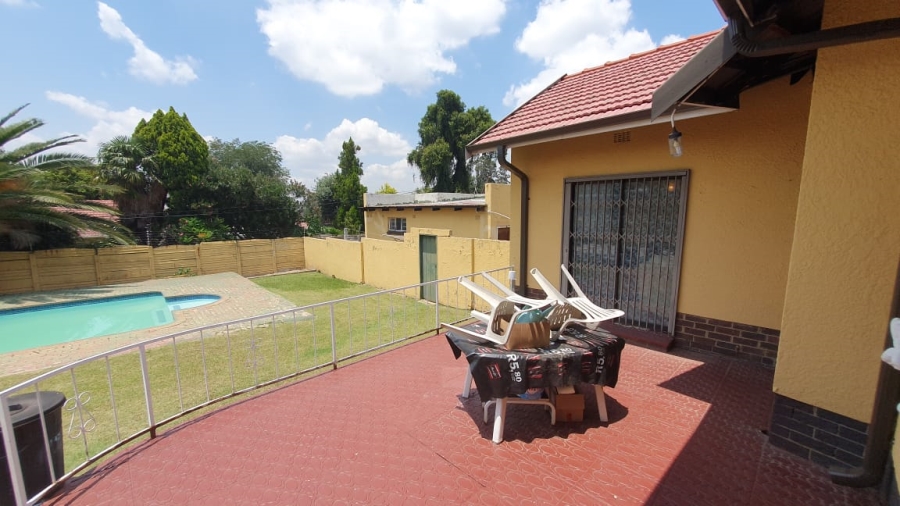 4 Bedroom Property for Sale in Lambton Gauteng