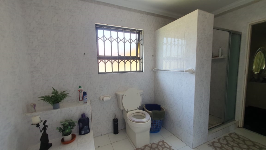 4 Bedroom Property for Sale in Lambton Gauteng