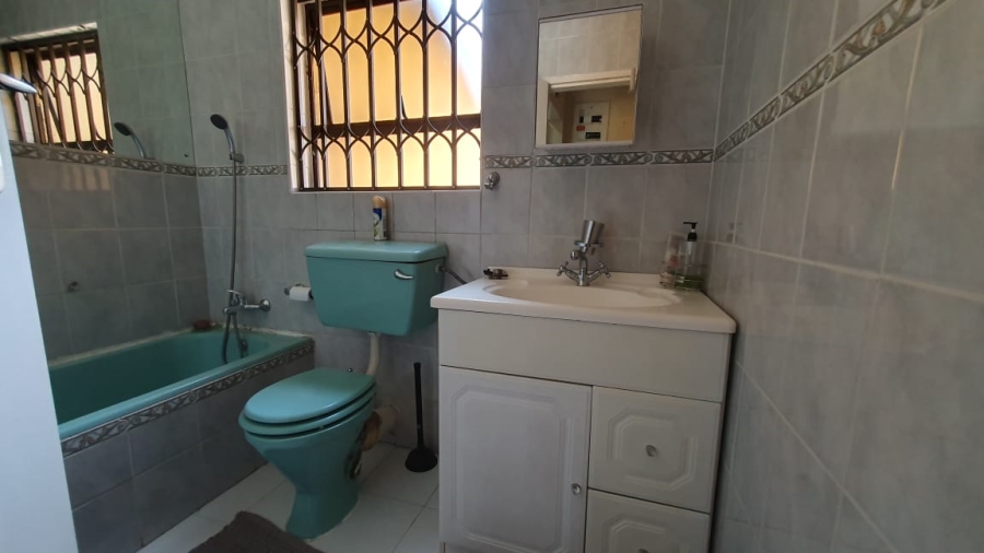 4 Bedroom Property for Sale in Lambton Gauteng