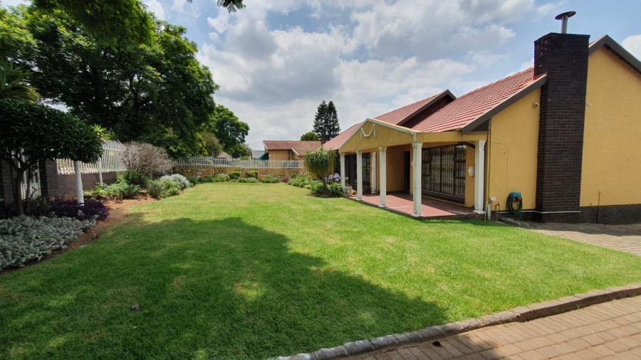 4 Bedroom Property for Sale in Lambton Gauteng