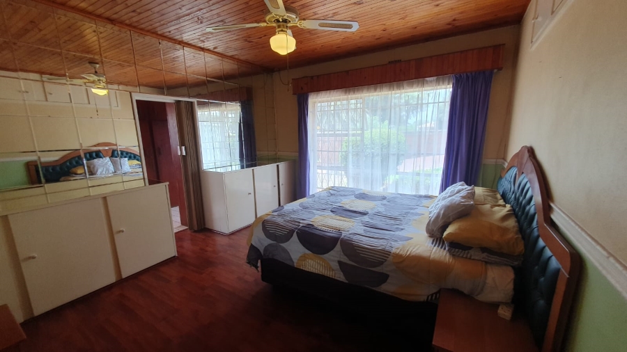 6 Bedroom Property for Sale in Rewlatch Gauteng