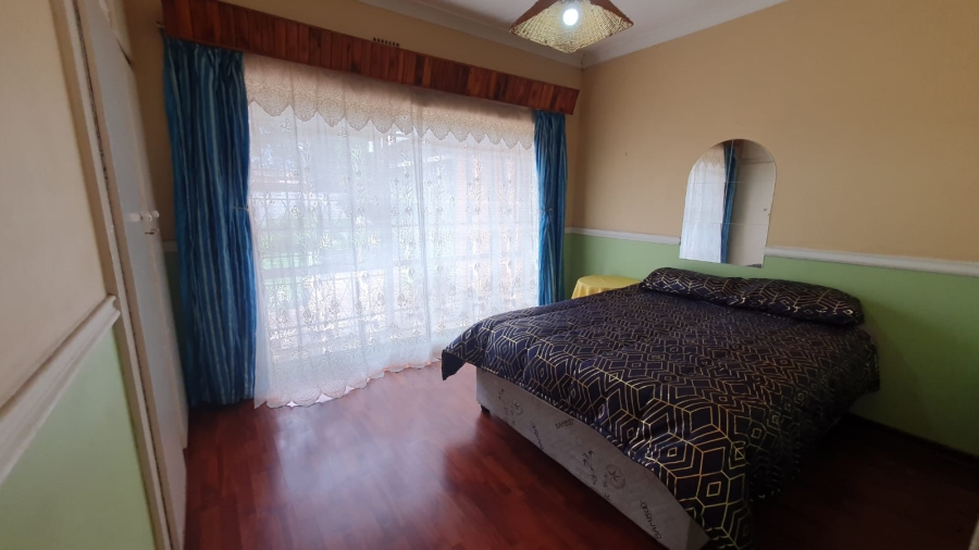 6 Bedroom Property for Sale in Rewlatch Gauteng