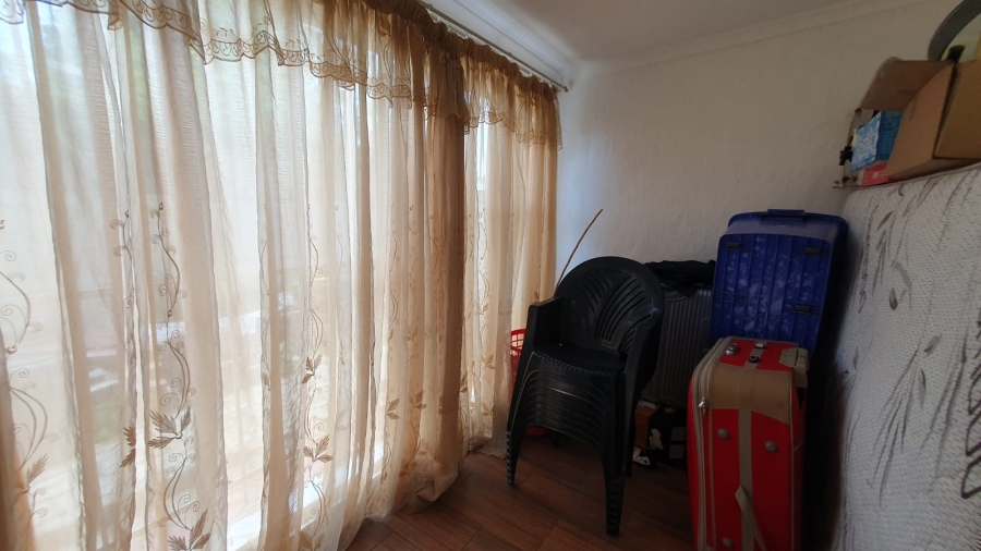 6 Bedroom Property for Sale in Rewlatch Gauteng