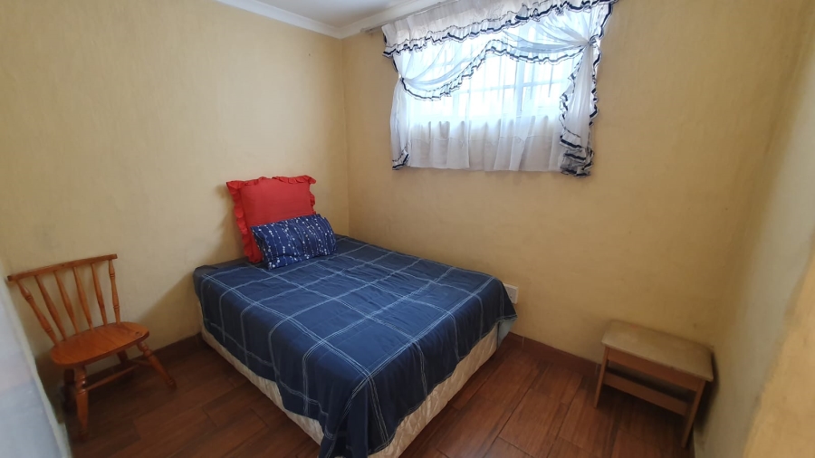 6 Bedroom Property for Sale in Rewlatch Gauteng