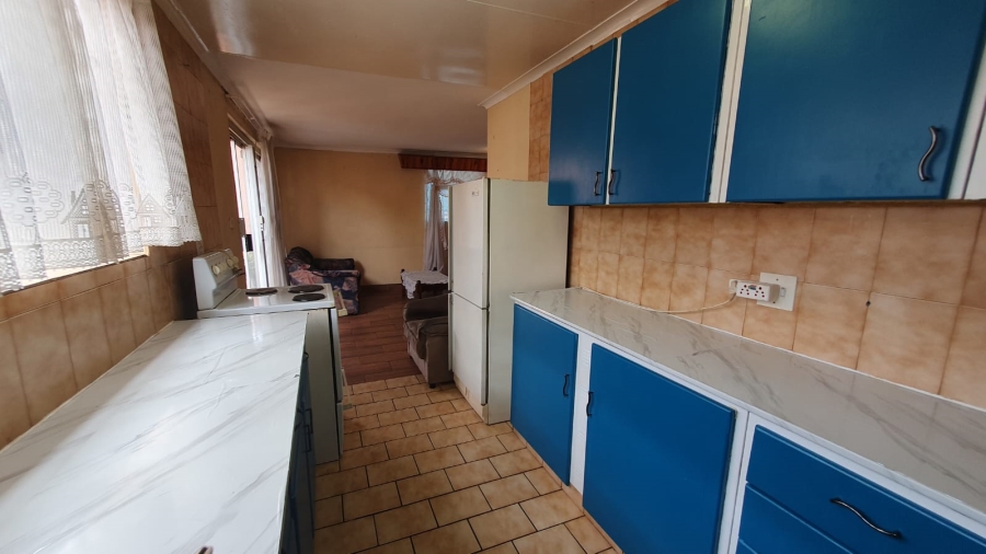 6 Bedroom Property for Sale in Rewlatch Gauteng