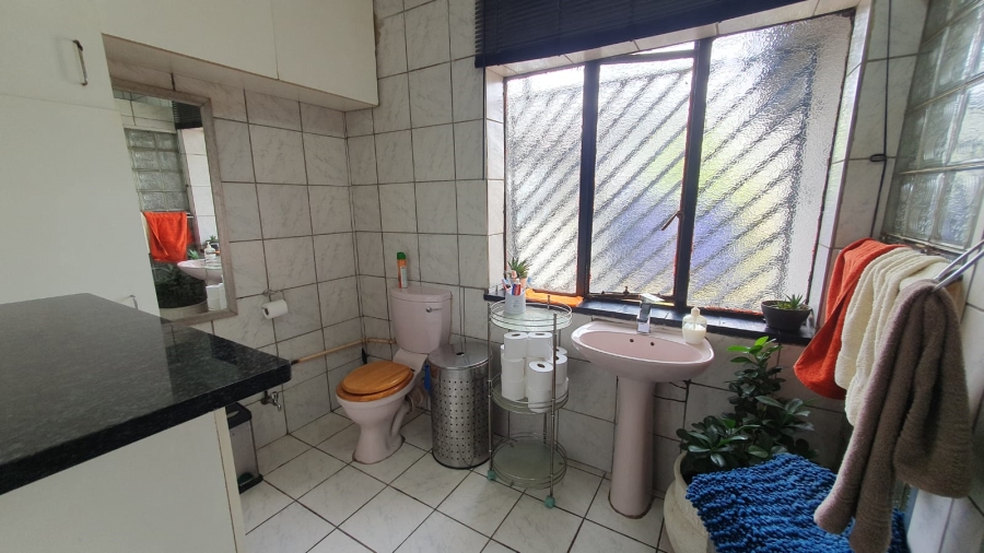 4 Bedroom Property for Sale in Rewlatch Gauteng