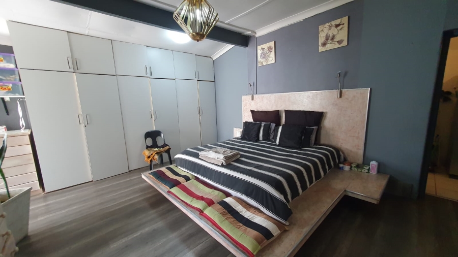 4 Bedroom Property for Sale in Rewlatch Gauteng