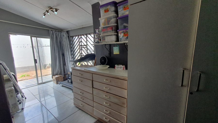 4 Bedroom Property for Sale in Rewlatch Gauteng