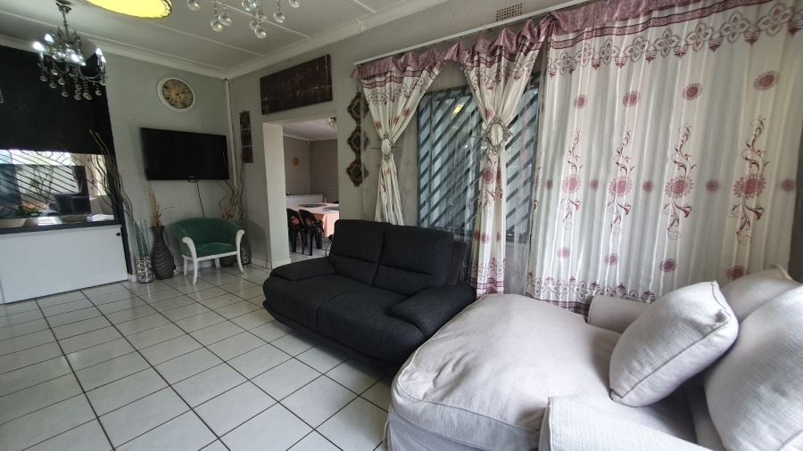 4 Bedroom Property for Sale in Rewlatch Gauteng