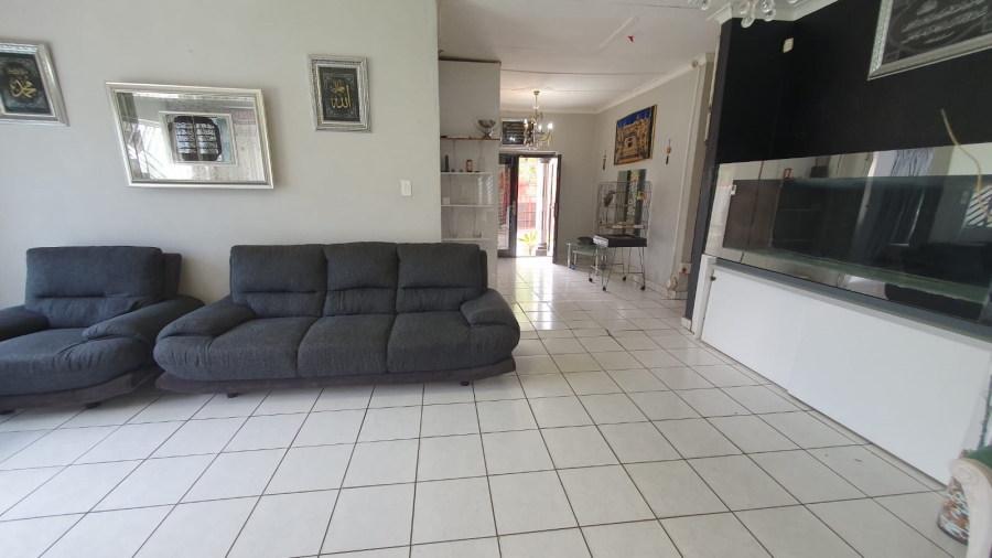 4 Bedroom Property for Sale in Rewlatch Gauteng