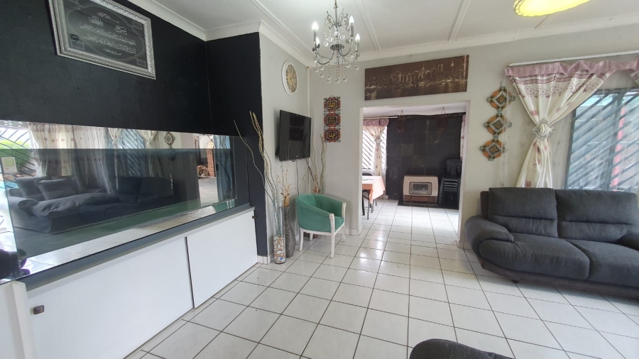 4 Bedroom Property for Sale in Rewlatch Gauteng