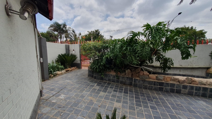 4 Bedroom Property for Sale in Rewlatch Gauteng