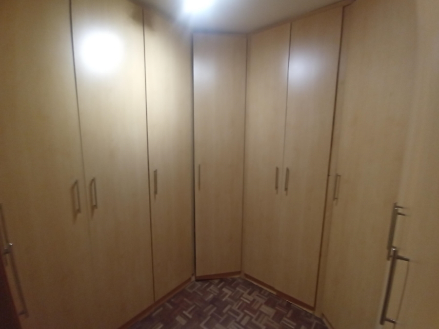 4 Bedroom Property for Sale in Randhart Gauteng