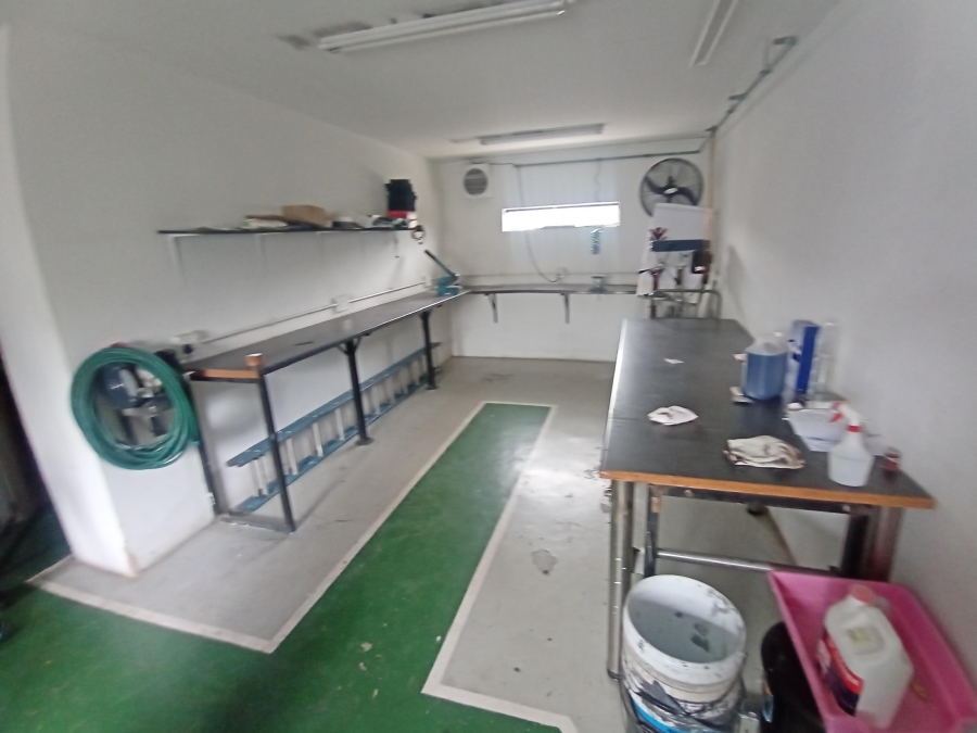 9 Bedroom Property for Sale in New Redruth Gauteng