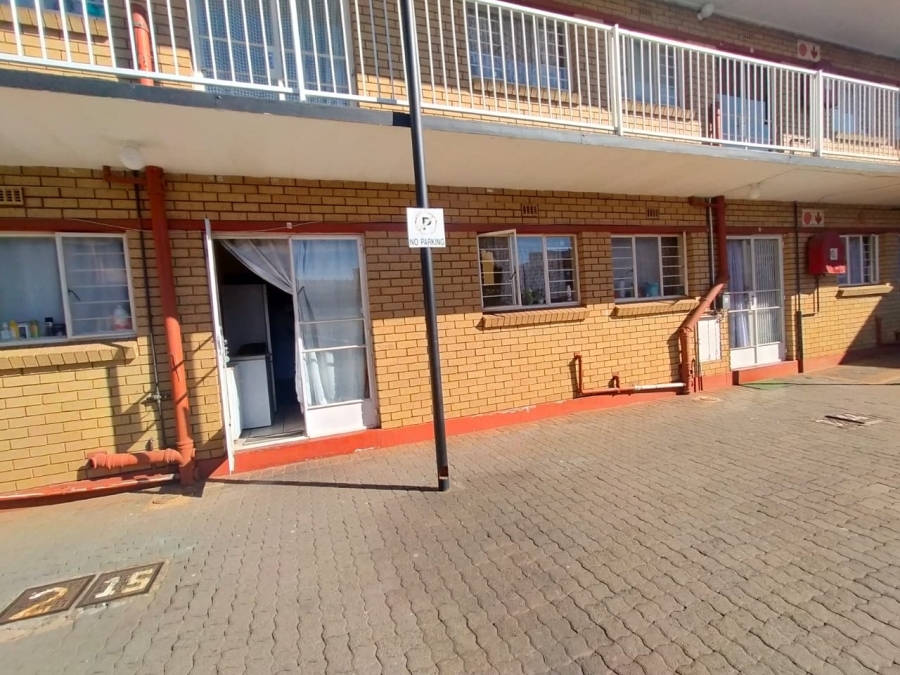 2 Bedroom Property for Sale in Randgate Gauteng