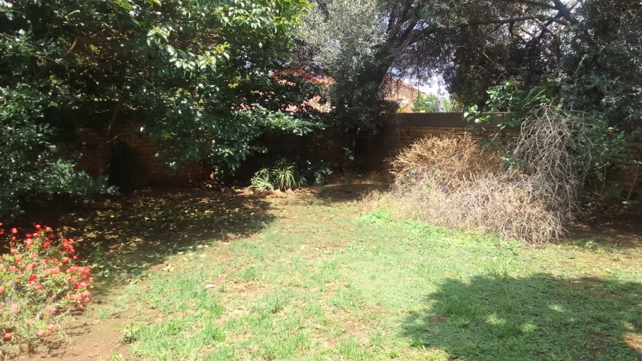 3 Bedroom Property for Sale in Honeydew Manor Gauteng