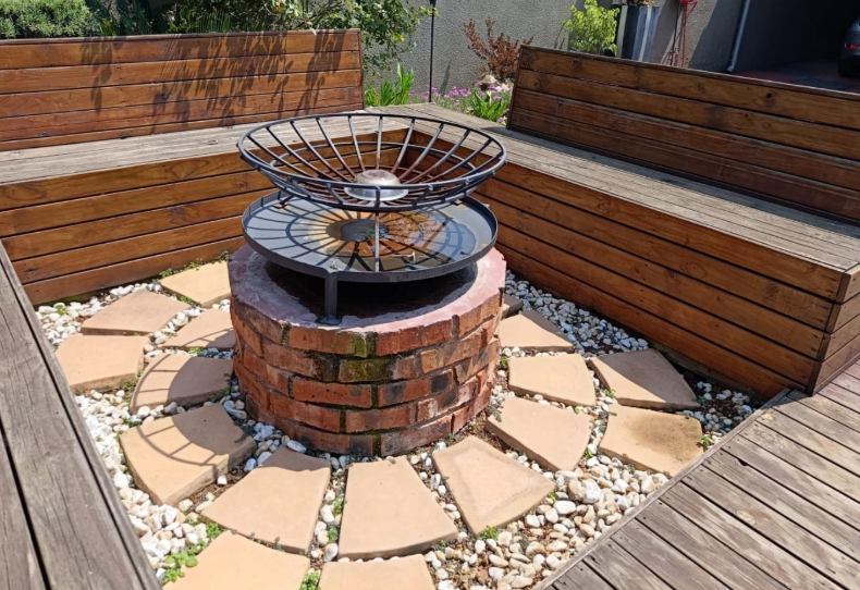 4 Bedroom Property for Sale in Brackendowns Gauteng