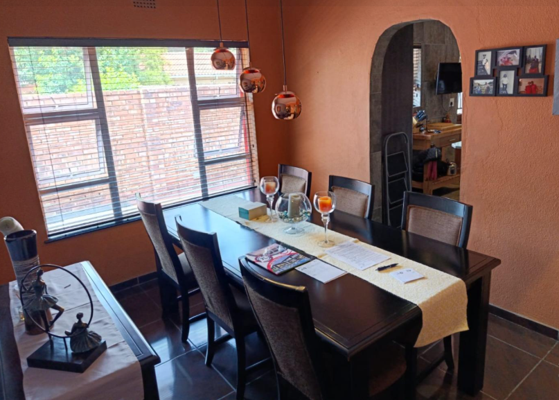 4 Bedroom Property for Sale in Brackendowns Gauteng