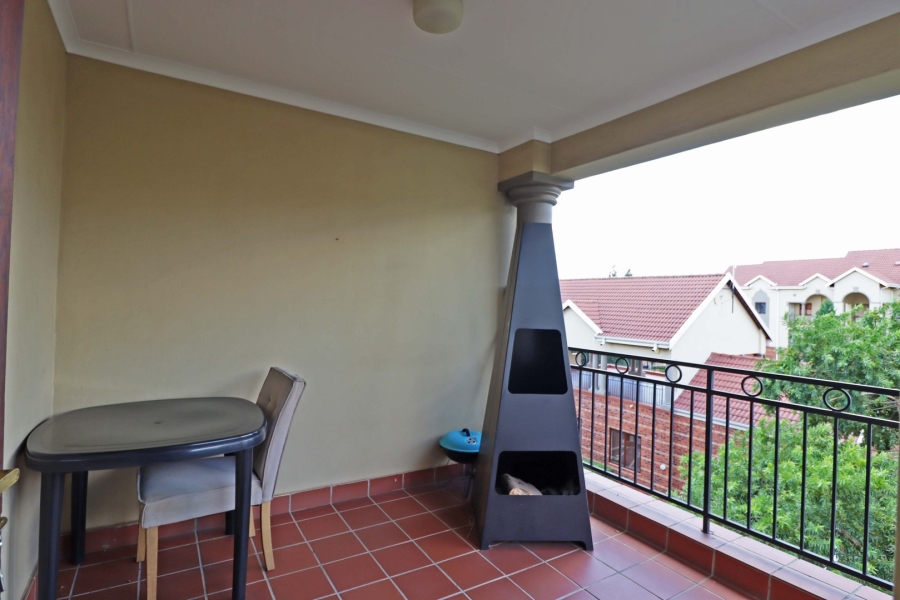 To Let 2 Bedroom Property for Rent in Bryanston Gauteng