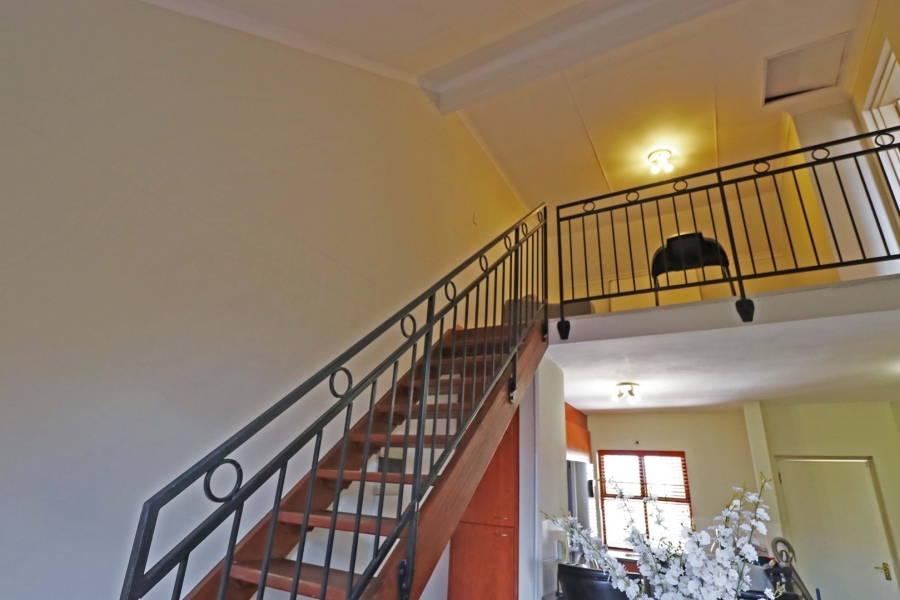 To Let 2 Bedroom Property for Rent in Bryanston Gauteng