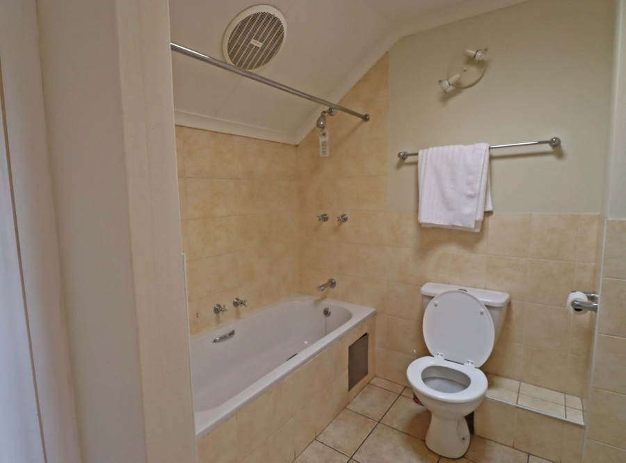 To Let 2 Bedroom Property for Rent in Bryanston Gauteng