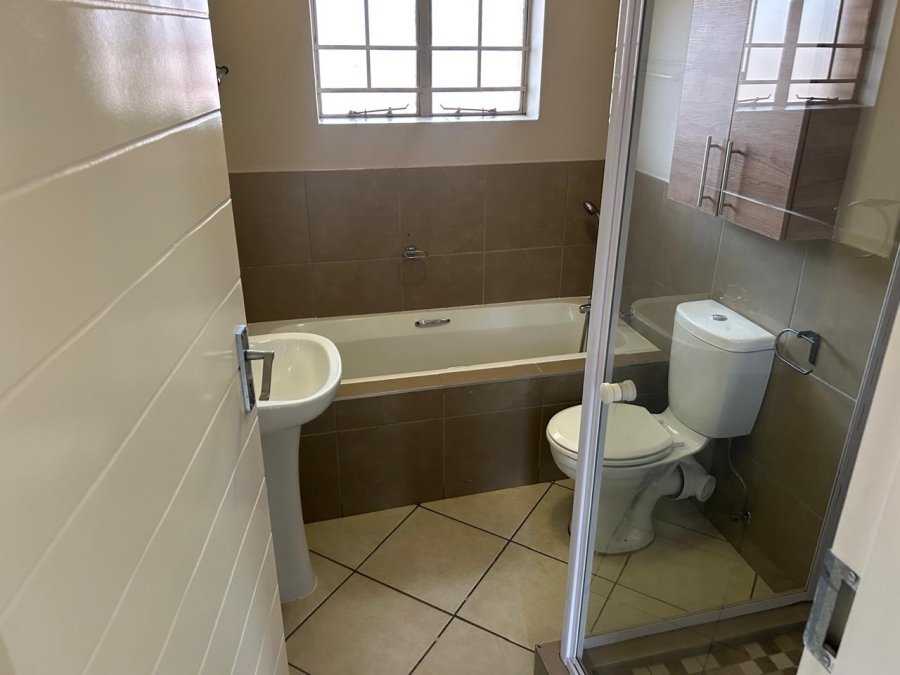 2 Bedroom Property for Sale in Sagewood Gauteng