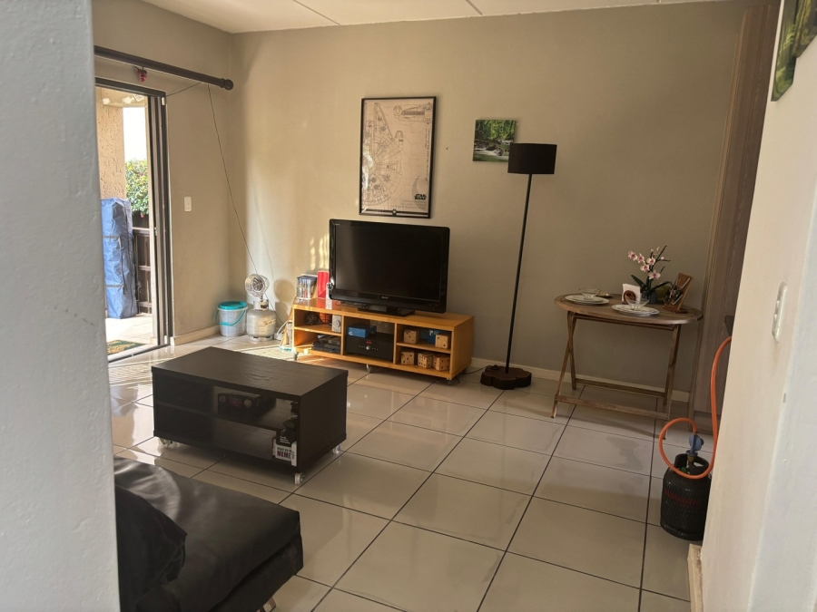 2 Bedroom Property for Sale in Brentwood Gauteng