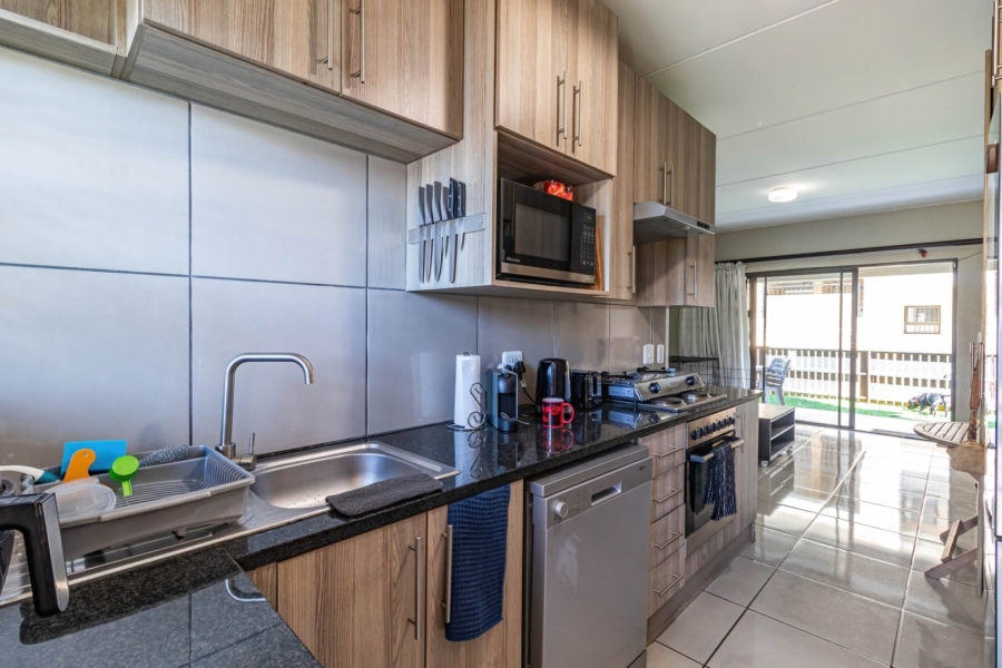 2 Bedroom Property for Sale in Brentwood Gauteng