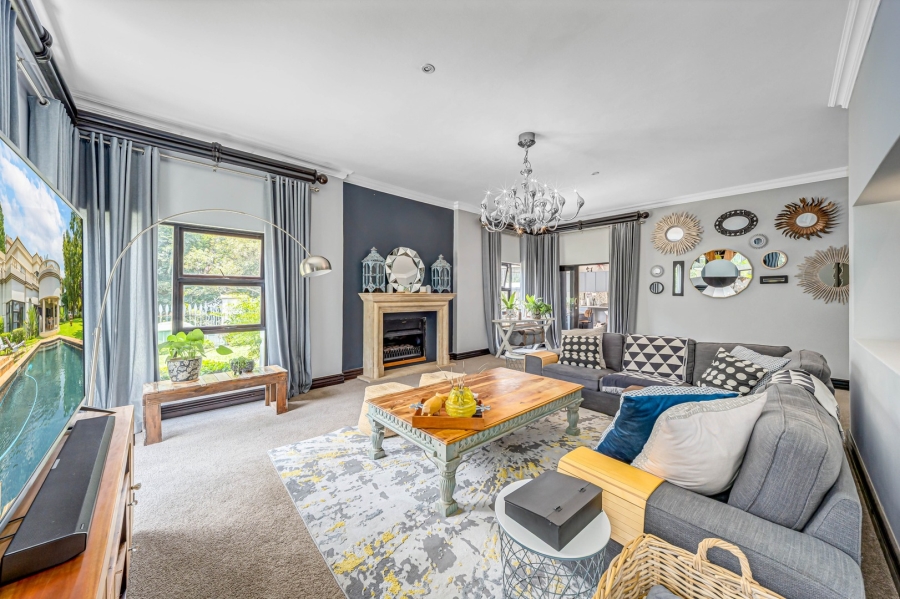 6 Bedroom Property for Sale in Dainfern Golf Estate Gauteng