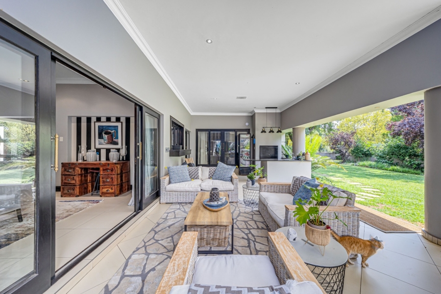 6 Bedroom Property for Sale in Dainfern Golf Estate Gauteng