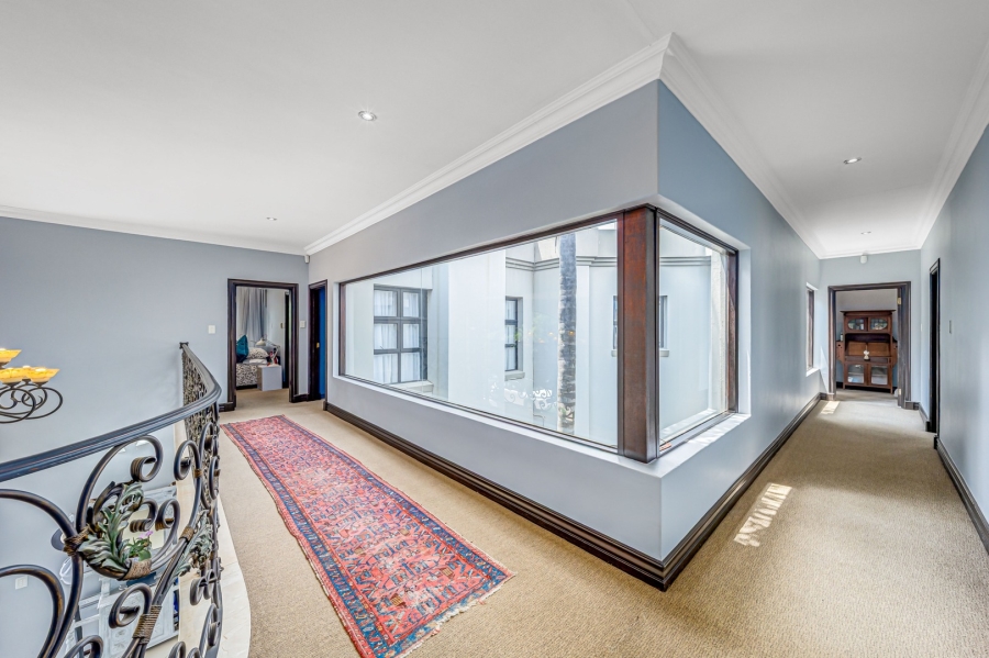 6 Bedroom Property for Sale in Dainfern Golf Estate Gauteng