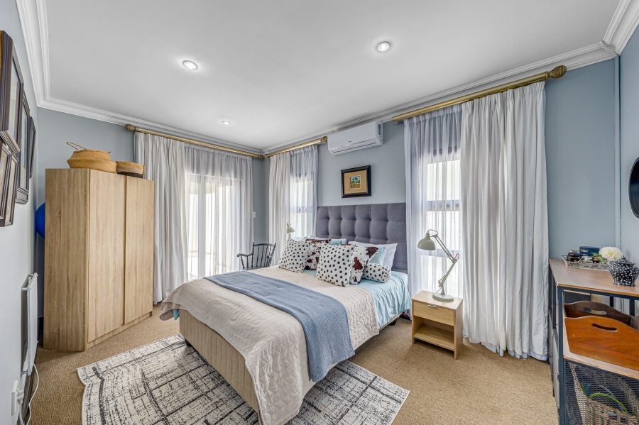 6 Bedroom Property for Sale in Dainfern Golf Estate Gauteng