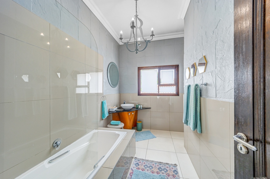 6 Bedroom Property for Sale in Dainfern Golf Estate Gauteng