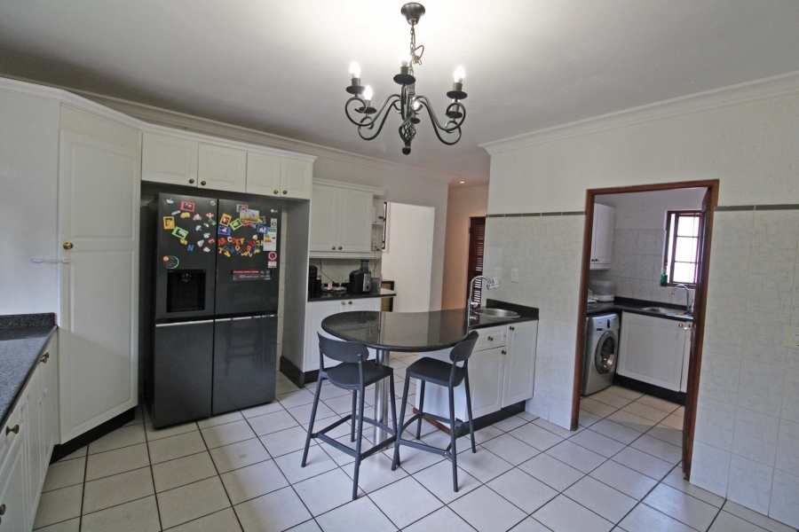 4 Bedroom Property for Sale in Vandia Grove Gauteng