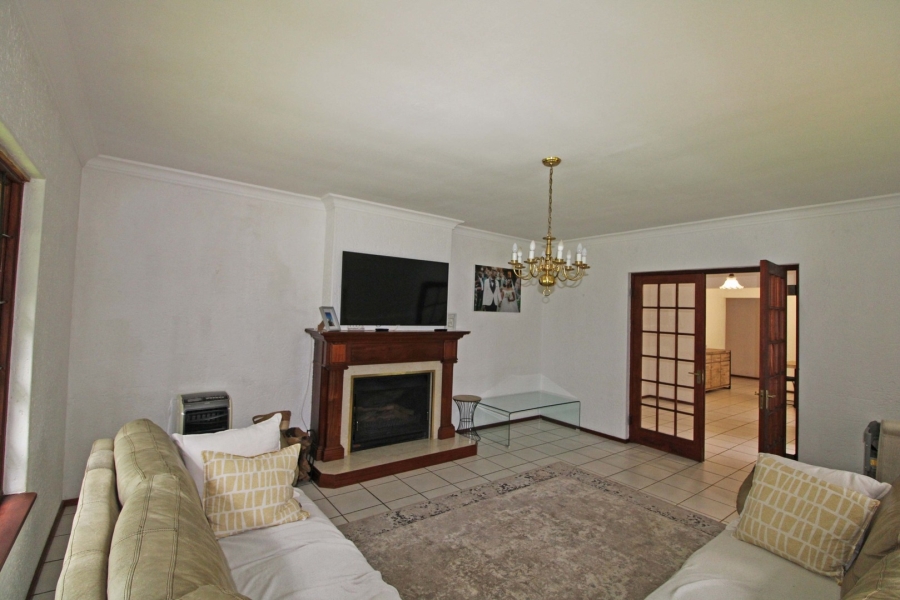 4 Bedroom Property for Sale in Vandia Grove Gauteng