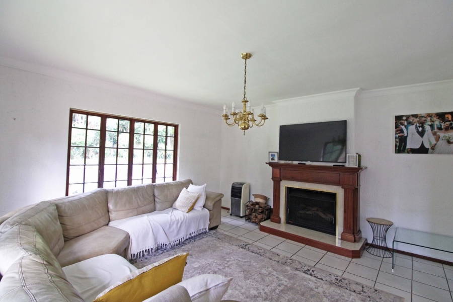 4 Bedroom Property for Sale in Vandia Grove Gauteng