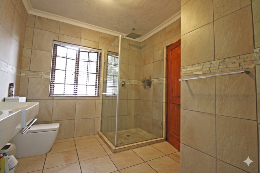 4 Bedroom Property for Sale in Vandia Grove Gauteng