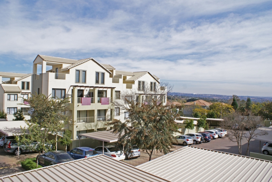 To Let 2 Bedroom Property for Rent in Bryanston Gauteng