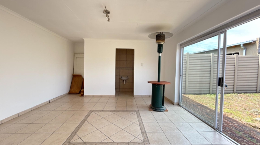 4 Bedroom Property for Sale in The Hill Gauteng