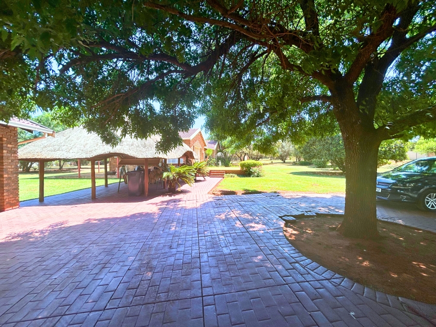 4 Bedroom Property for Sale in Gerardsville Gauteng