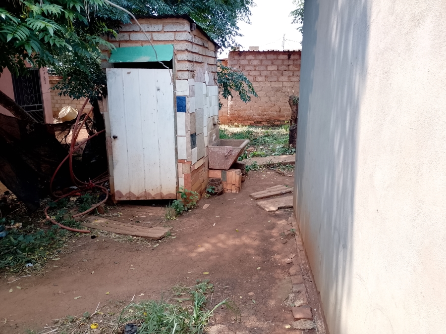 2 Bedroom Property for Sale in Mamelodi East Gauteng