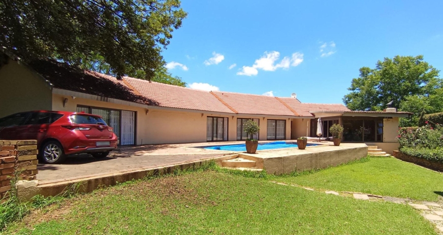 4 Bedroom Property for Sale in Waterkloof Ridge Gauteng