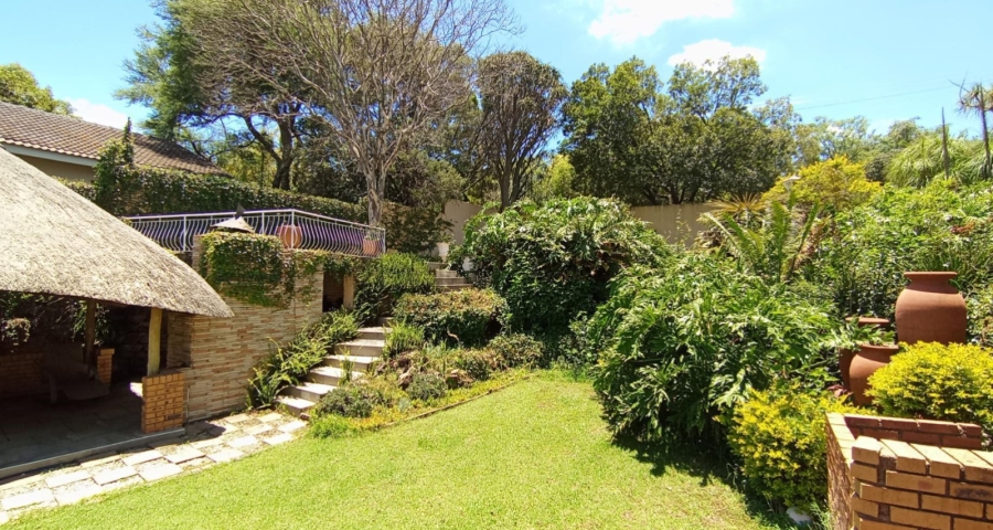 4 Bedroom Property for Sale in Waterkloof Ridge Gauteng