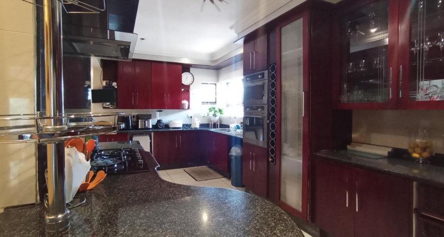 4 Bedroom Property for Sale in Waterkloof Ridge Gauteng