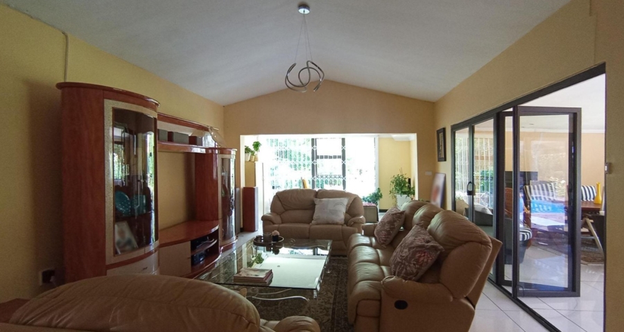 4 Bedroom Property for Sale in Waterkloof Ridge Gauteng