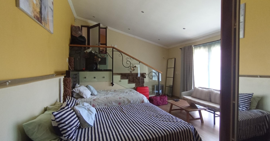 4 Bedroom Property for Sale in Waterkloof Ridge Gauteng