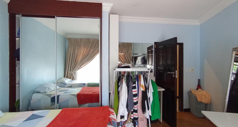 4 Bedroom Property for Sale in Waterkloof Ridge Gauteng